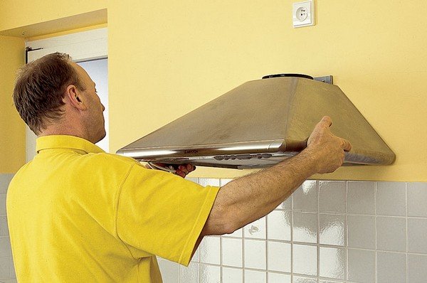 Требования к вытяжке на кухне в частном доме