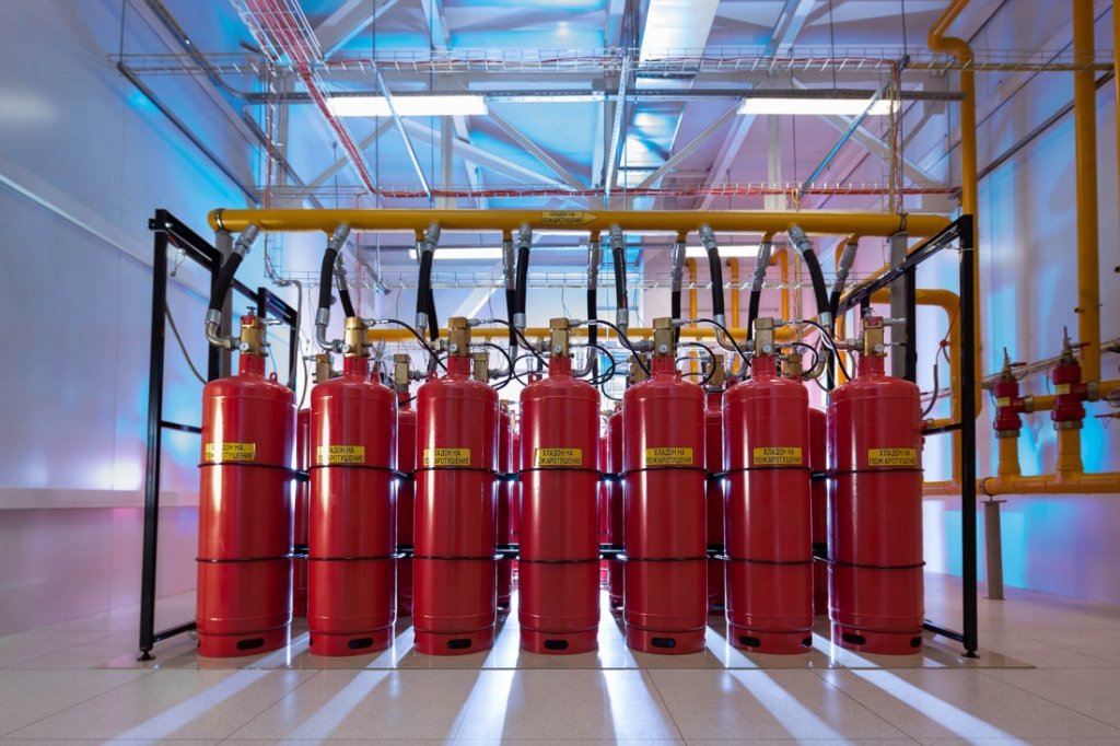 Кому нужны автоматические газовые системы для пожаротушения? Виды и особенности монтажа